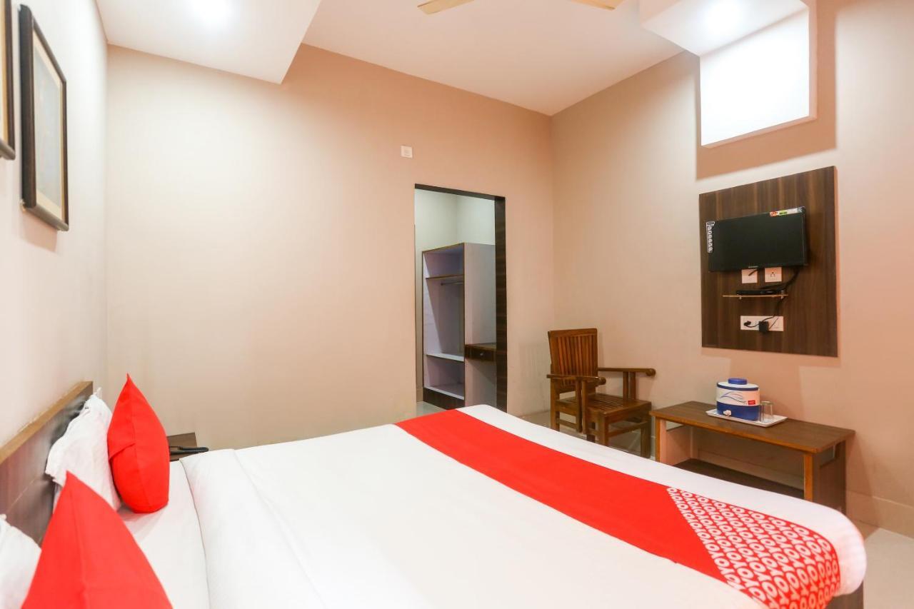 Oyo 61586 Hotel Narmada Bhavan Puri Dış mekan fotoğraf