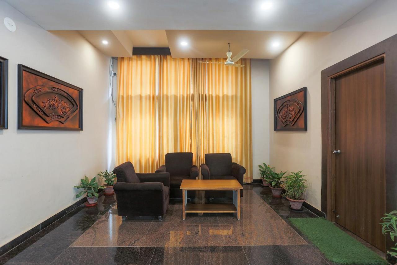 Oyo 61586 Hotel Narmada Bhavan Puri Dış mekan fotoğraf
